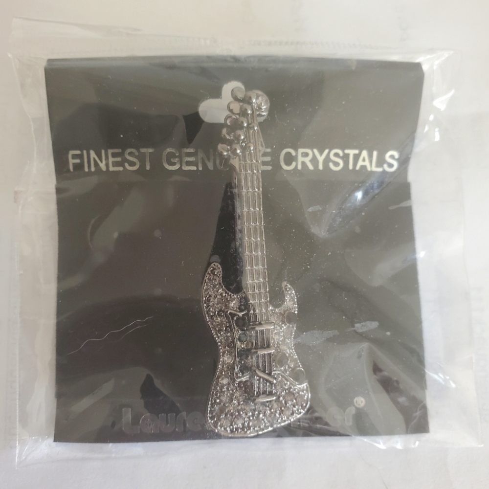 Crystal Pin